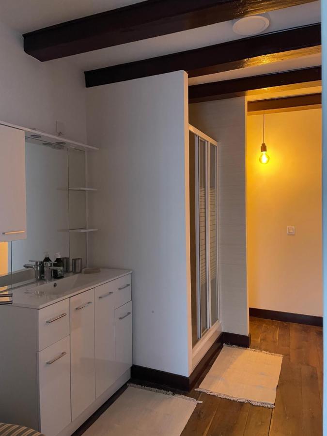 Auberge Du Boisne Villebois-Lavalette Kültér fotó