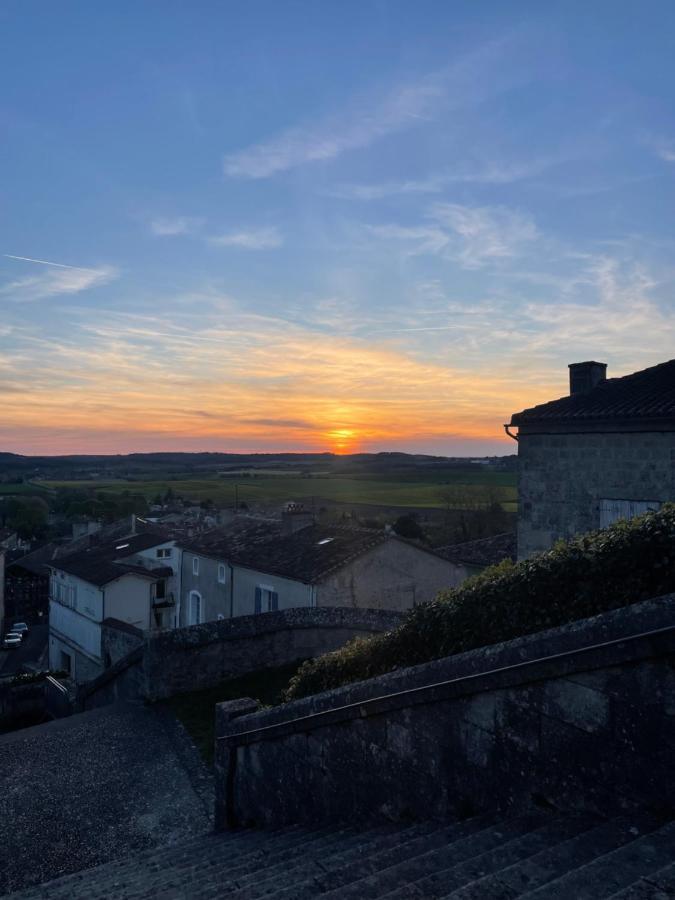 Auberge Du Boisne Villebois-Lavalette Kültér fotó
